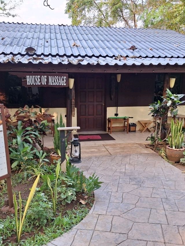 แนะนำที่พักGlamping @กาญจนบุรี