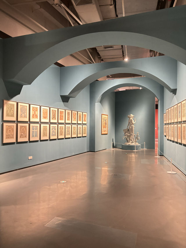 深圳展覽：認識捷克國寶級藝術家穆夏