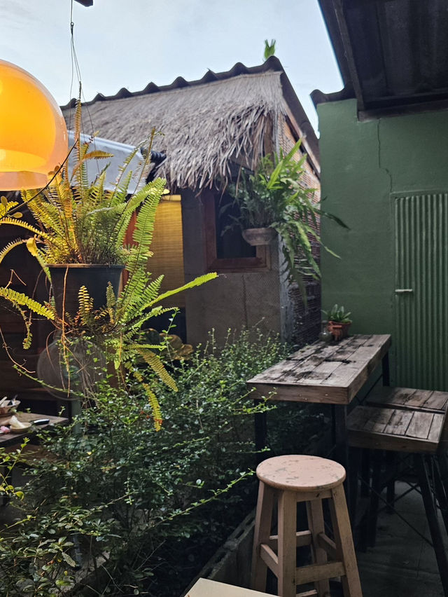 ร้านลับ จัดจ้านย่านหางดง ครัวเสวะนา เฮฮา 🍲  ร้านลับ จัดจ้านย่านหางดง ครัวเสวะนา เฮฮา 🍲