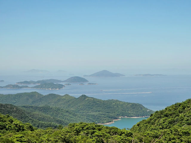 Tian Tan Buddha 