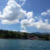 "Discovering Puerto Galera: A Tropical Paradise in the Philippines"