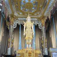 วัดท่าซุง วัดงามเมืองอุทัย