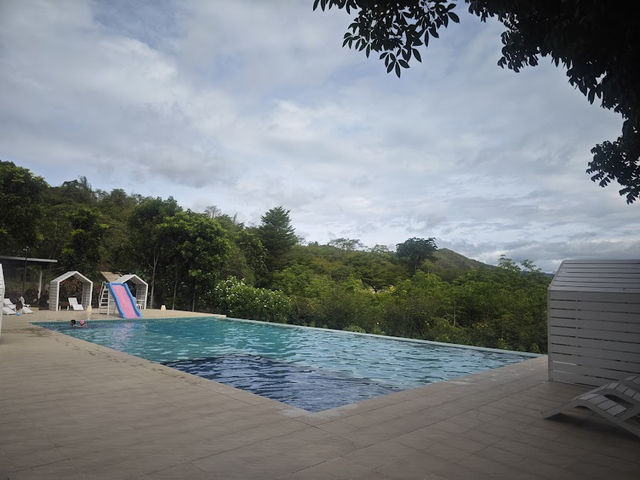 🌳Hi-Scene Resort