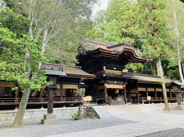 諏訪大社下社 秋宮　春宮