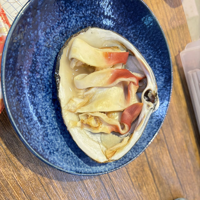 《仙台朝市：海鮮饗宴的早晨之旅》