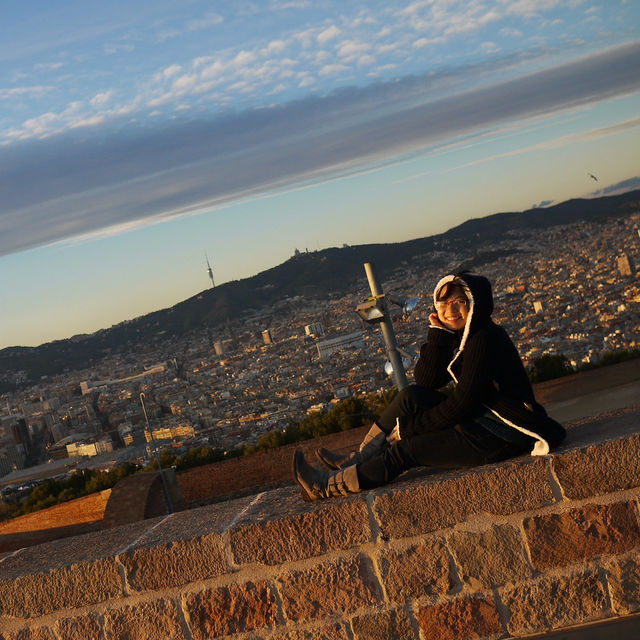 Sunset in Castell de Montjuic