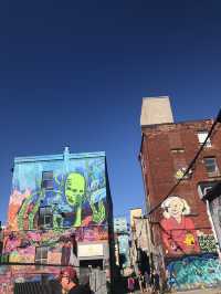 Incredible Street Art and Graffiti in Toronto 🇨🇦