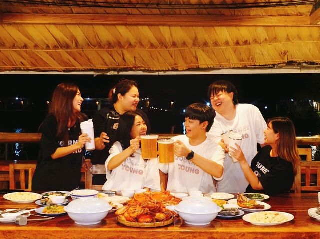 กำเงินคนละ1800บาท ไปนอนโฮมสเตย์ กินปูไม่อั้น