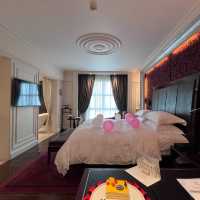 โรงแรมที่เต็มไปด้วยเรื่องราว 🛏️