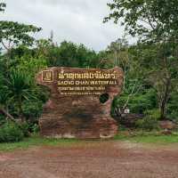 ธรรมชาติสร้างสิ่งมหัศจรรย์เสมอ ที่ น้ำตกลงรู