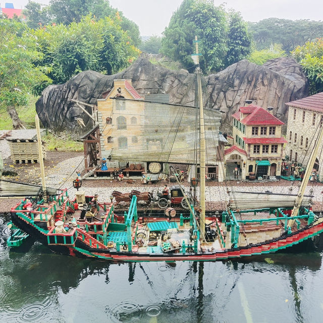Miniature Marvels: Exploring Asia’s Icons at Miniland, Legoland!