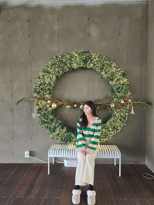 크리스마스 분위기 가득한 정관 대형카페🎄