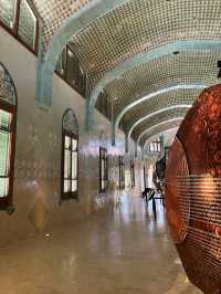 Barcelona - a place full of amazing architectures. Even Hospital are a piece of art!