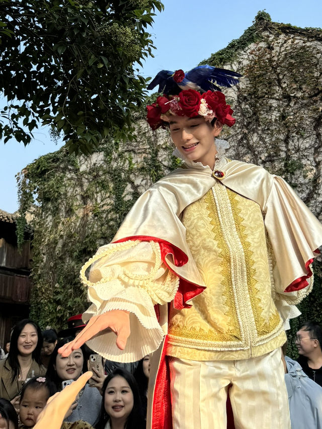 Wuzhen Theatre Festival: An Autumn Dream Come True