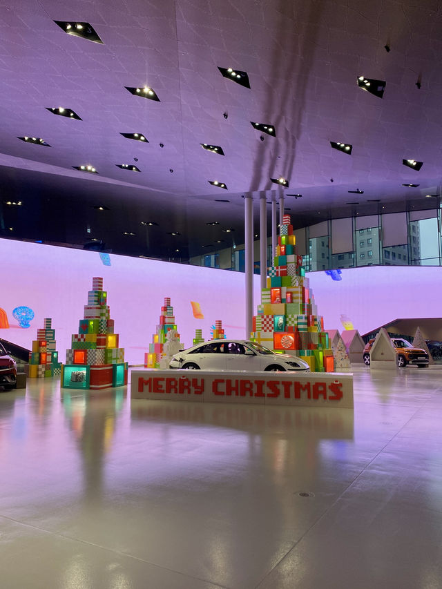 블럭으로 만든 초대형트리가 있는 현대모터스튜디오고양🎄