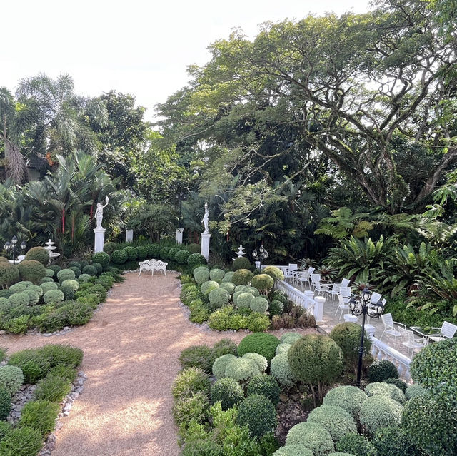 The unique charm of HLNG Cafe In Phatthalung Thailand 