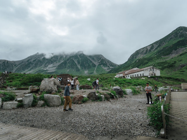  “Tateyama Kurobe Alpine Route”