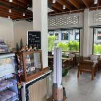 Unlocked Home Cafe คาเฟ่ Bakery Homemade 