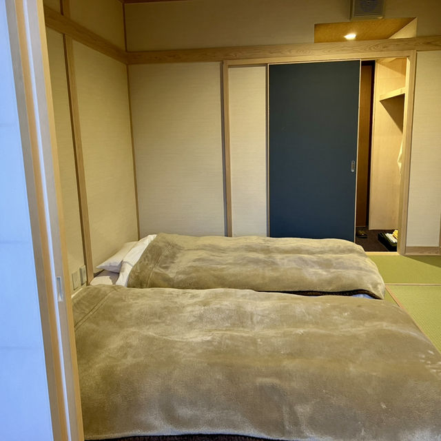 Shoji Mount Hotel