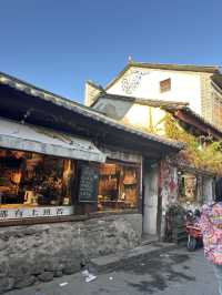 Exploring Xizhou Village on an E-Bike – A Perfect Dali Getaway 🚲🏡✨