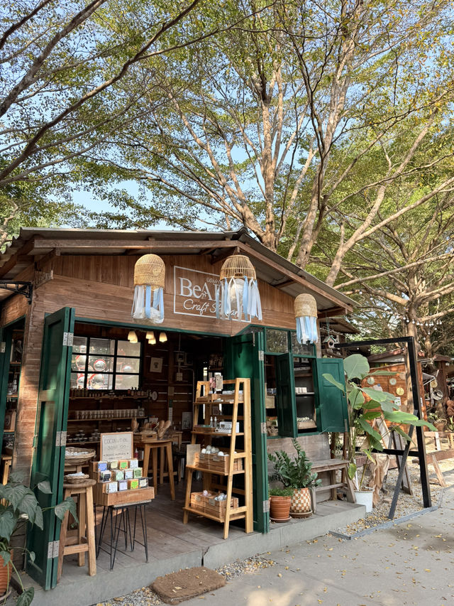 📍เดินกิน เดินเล่นสวยๆเพลินๆ ที่บ้านข้างวัด