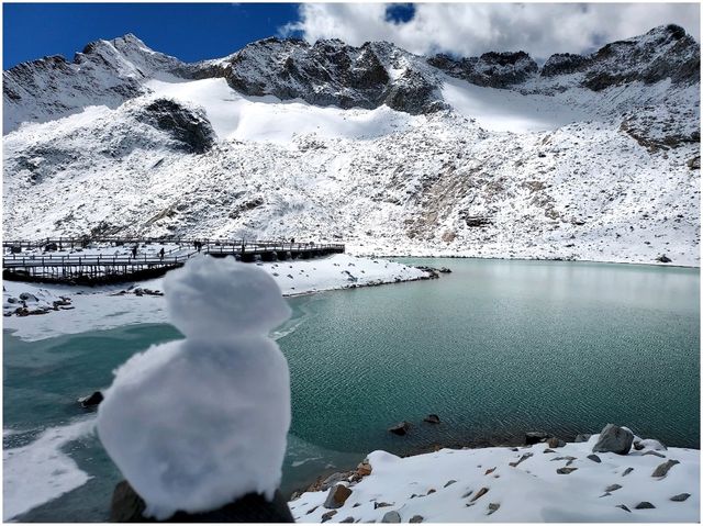 Dagu Glacier (达古冰川) : หนาวกายแต่ไม่หนาวใจ