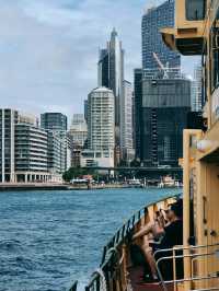 Discovering the highlights of Sydney: The Opera House and Taronga Zoo