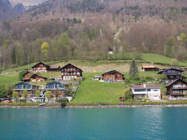 ชวนล่องเรือทะเลสาบ Brienz 