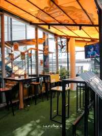 All Star Sports Bar ร้านนั่งชิลล์ ดูกีฬาหนุกๆ