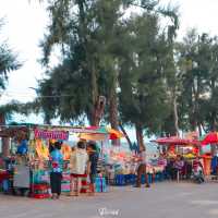 หนีร้อนไปนอนฟังเสียงคลื่นที่หาดเจ้าสำราญ 🌊☀️  