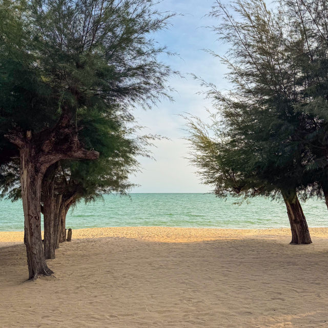 ที่พักริมทะเลสุดชิล Vibes ดี มุมถ่ายรูปสวย #ระยอง 