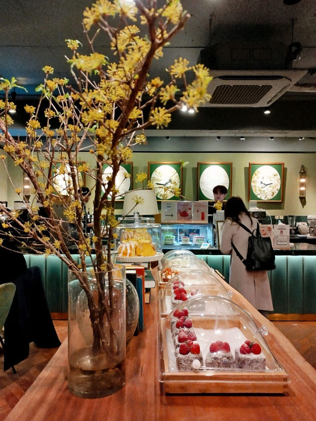 ❣️🧶신논현역 카페 까치화방 조용한 강남역 카페