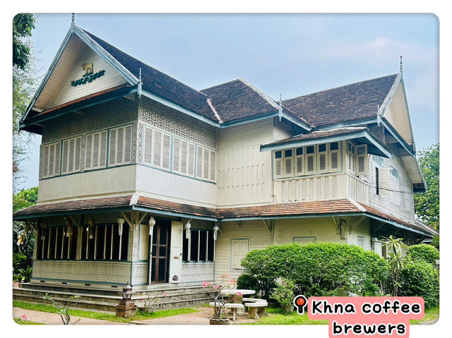 Indulge with coffee for a while at Khna