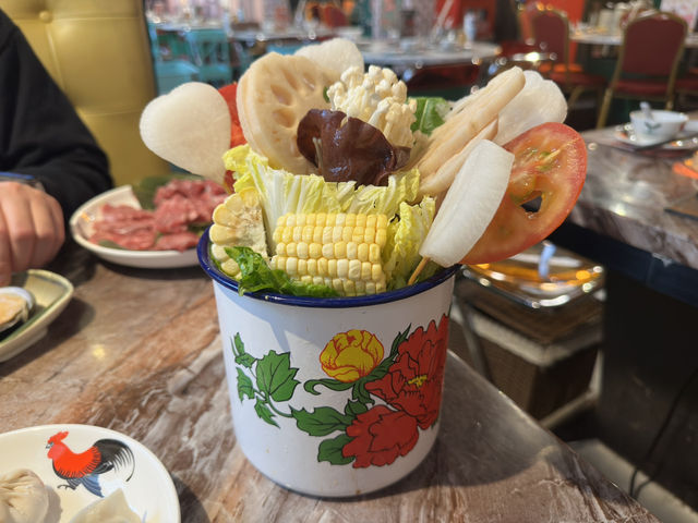 食在尖沙咀 | 龍鳳呈祥火鍋雞煲 | 懷舊氛圍下品嚐特色雞煲