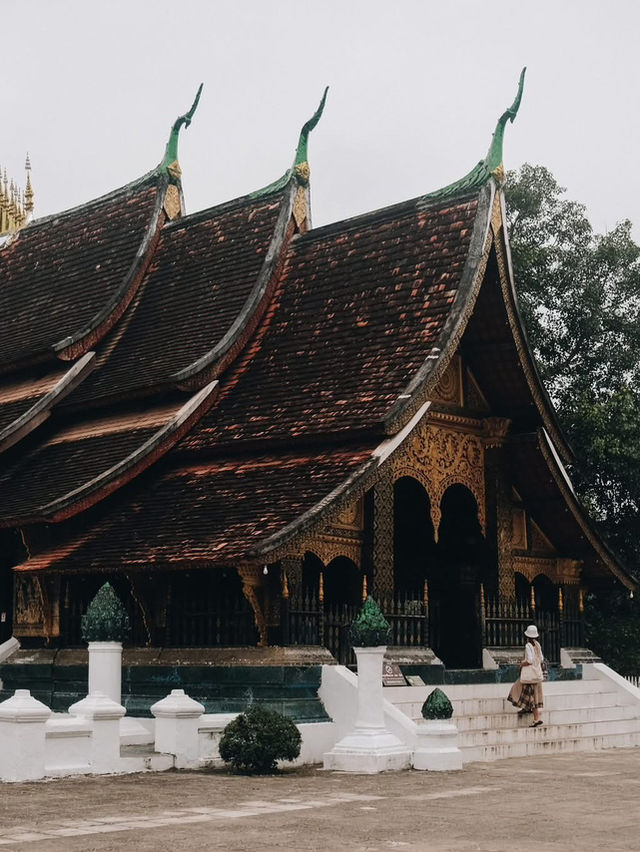 เที่ยวหลวงพระบาง 4 วัน 3 คืน เที่ยวเองไม่ยาก