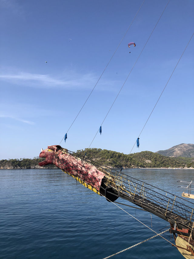 🚤 욜루데니즈 드래곤 보트투어, 지중해의 짜릿한 하루