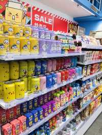 很壯觀很大型的精品店🥰🥰🥰