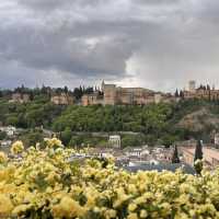Granada ศิลปะแห่งอันดาลูเซีย สเปนตอนใต้
