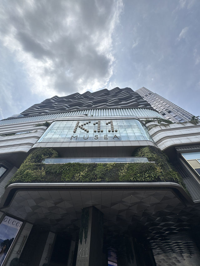 K11人文購物藝術館｜拍照的絕佳地點！📸