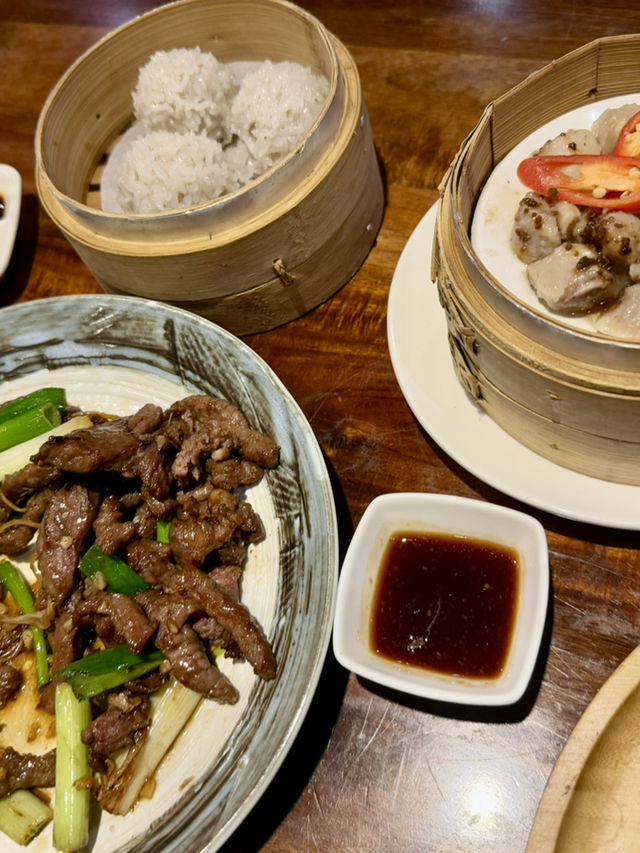 高雄大立百貨A館8樓（十二月）粥品.茶飲.私房菜.豐富食材.正宗的美味.值得推薦大家