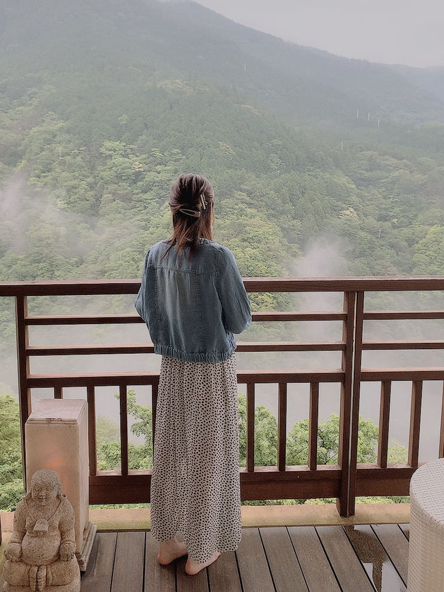 【箱根】まるで雲の上にいるかのような絶景お宿