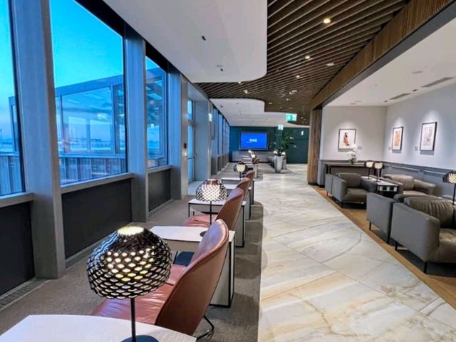 維也納機場貴賓室 Vienna Lounge，豪華程度堪比五星酒廊
