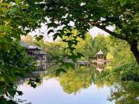 Relaxing one day side trip to ancient villages around Huangshan. 