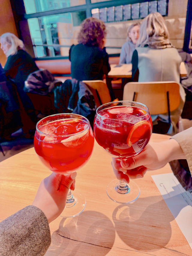 마드리드에서 끝내주는 식사를 할 수 있는 곳🇪🇸🍷