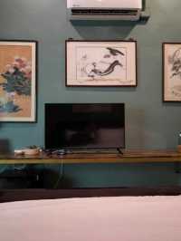 Green Room: Naptel Changmoi 