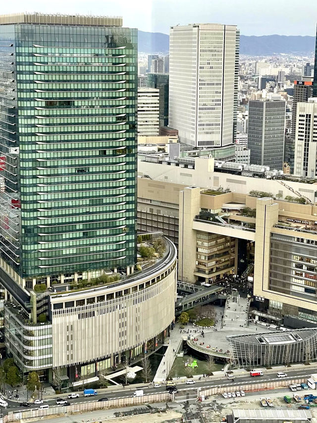 A Day to Admire Osaka’s Skyline 🏙️