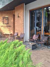 Budget experience night at Khunluang Hostel