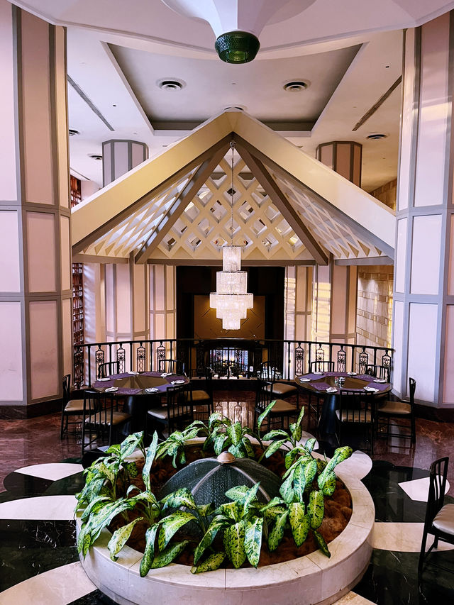 Sheraton Imperial Kuala Lumpur: Luxurious 5-Star Stay for Your Summer Trip