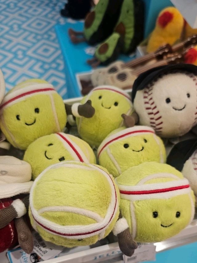 Jellycat絨毛玩偶總帶著溫暖微笑