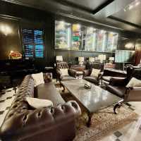 A Riverside Haven of Elegance and Serenity